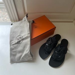 Hermes Aloha Sandal black size 40 NEW